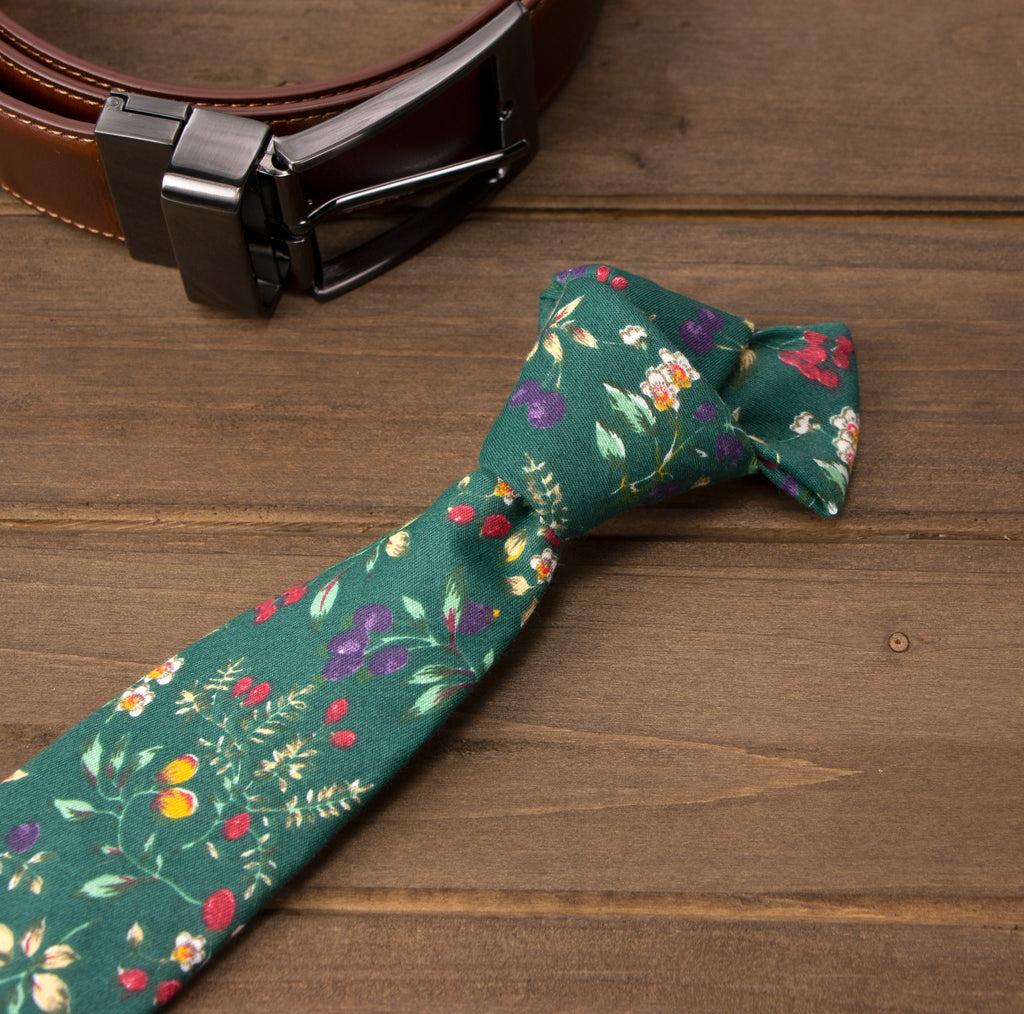 Men's Floral Necktie and Pocket Square Handkerchief Hanky Set, Juniper (Color F51)