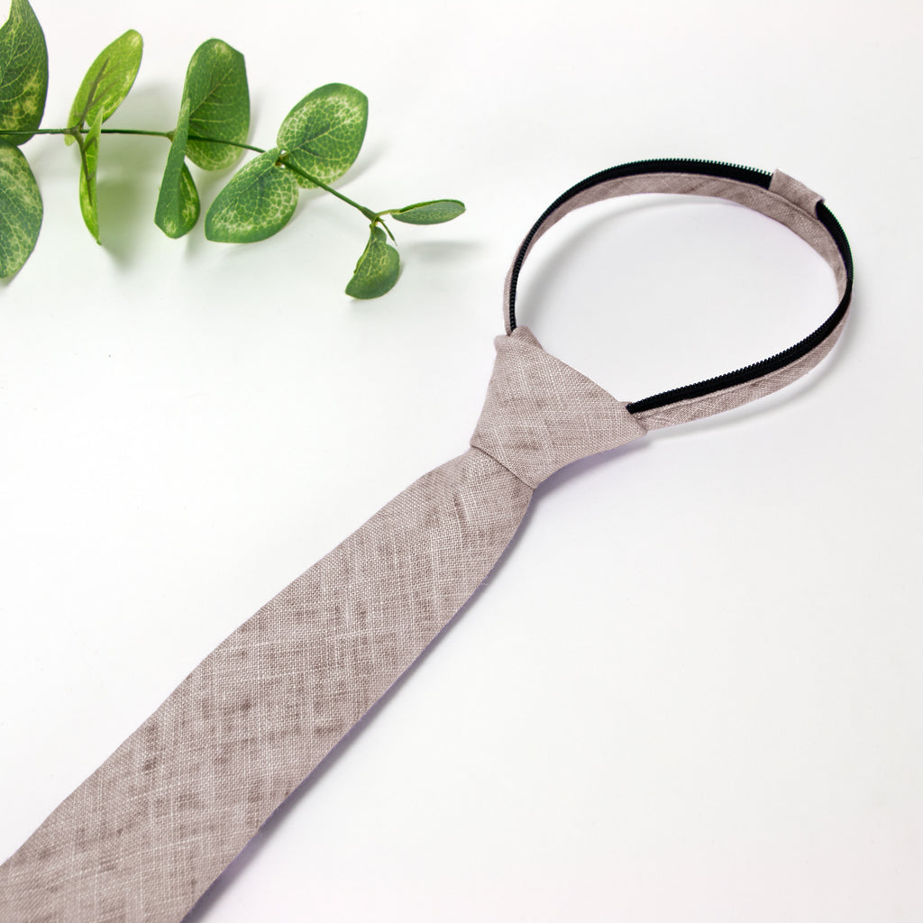Boys' Mottled Linen Zipper Necktie