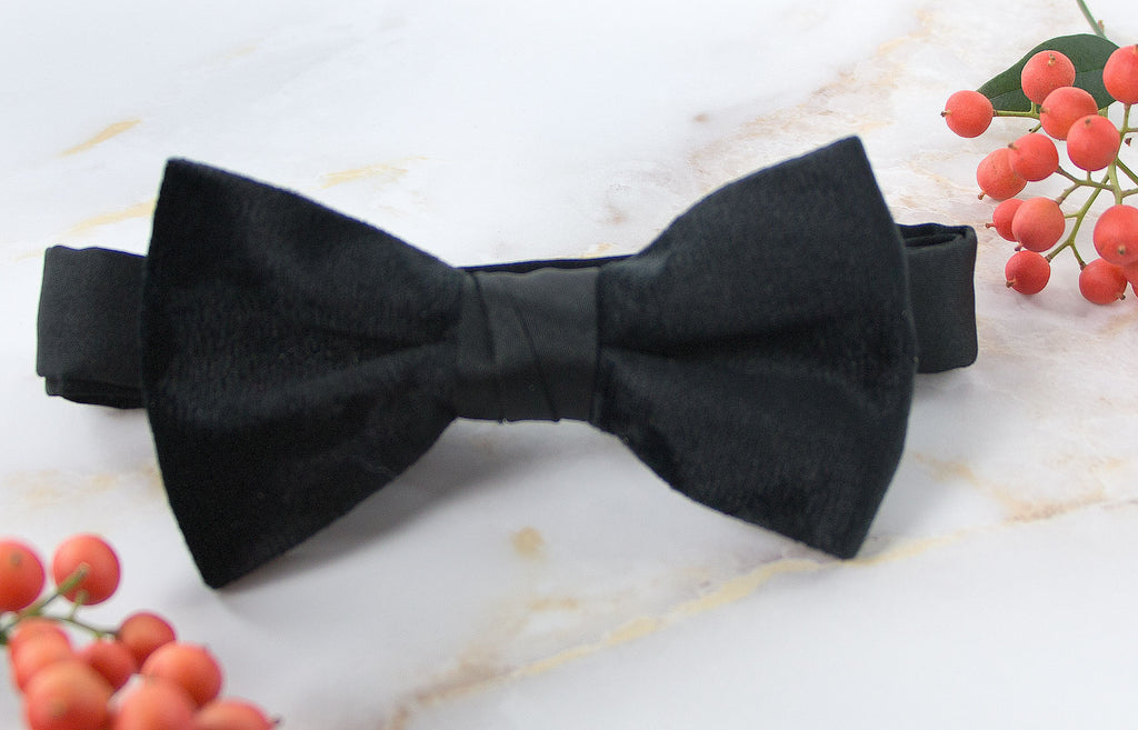 Boys' Velvet Pre-tied Bow Tie