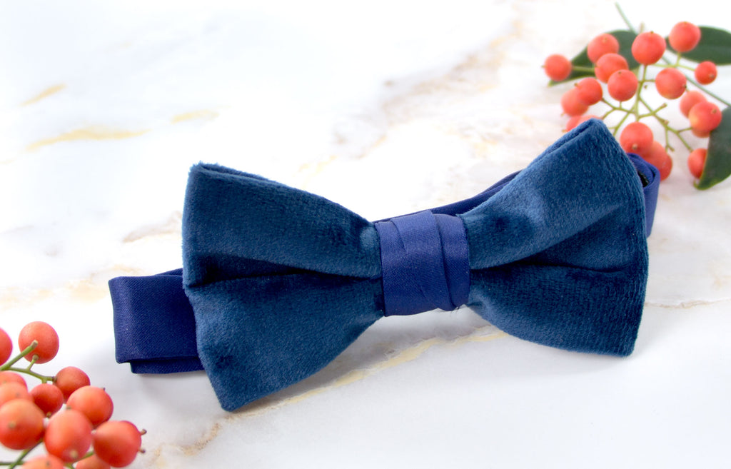 Boys' Velvet Pre-tied Bow Tie