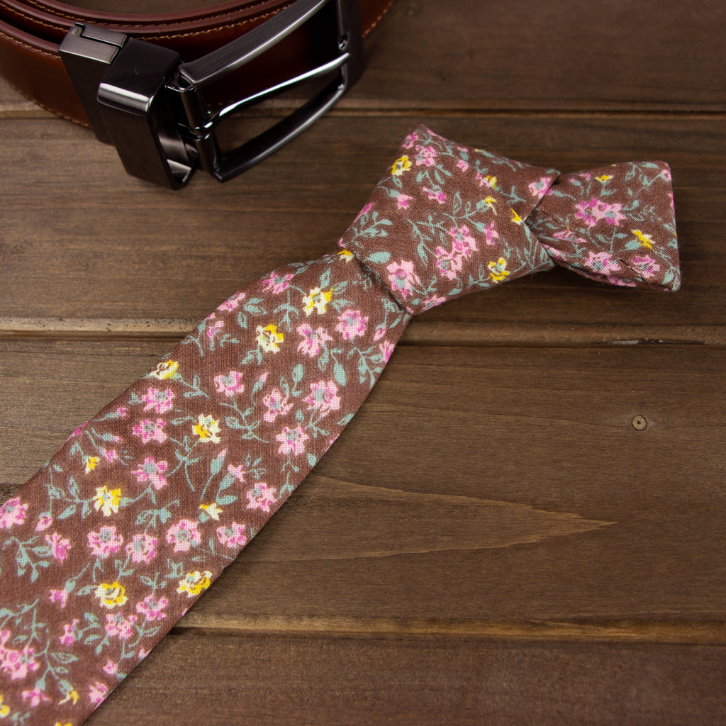 Men's Cotton Printed Floral Skinny Tie, Brown (Color F39)