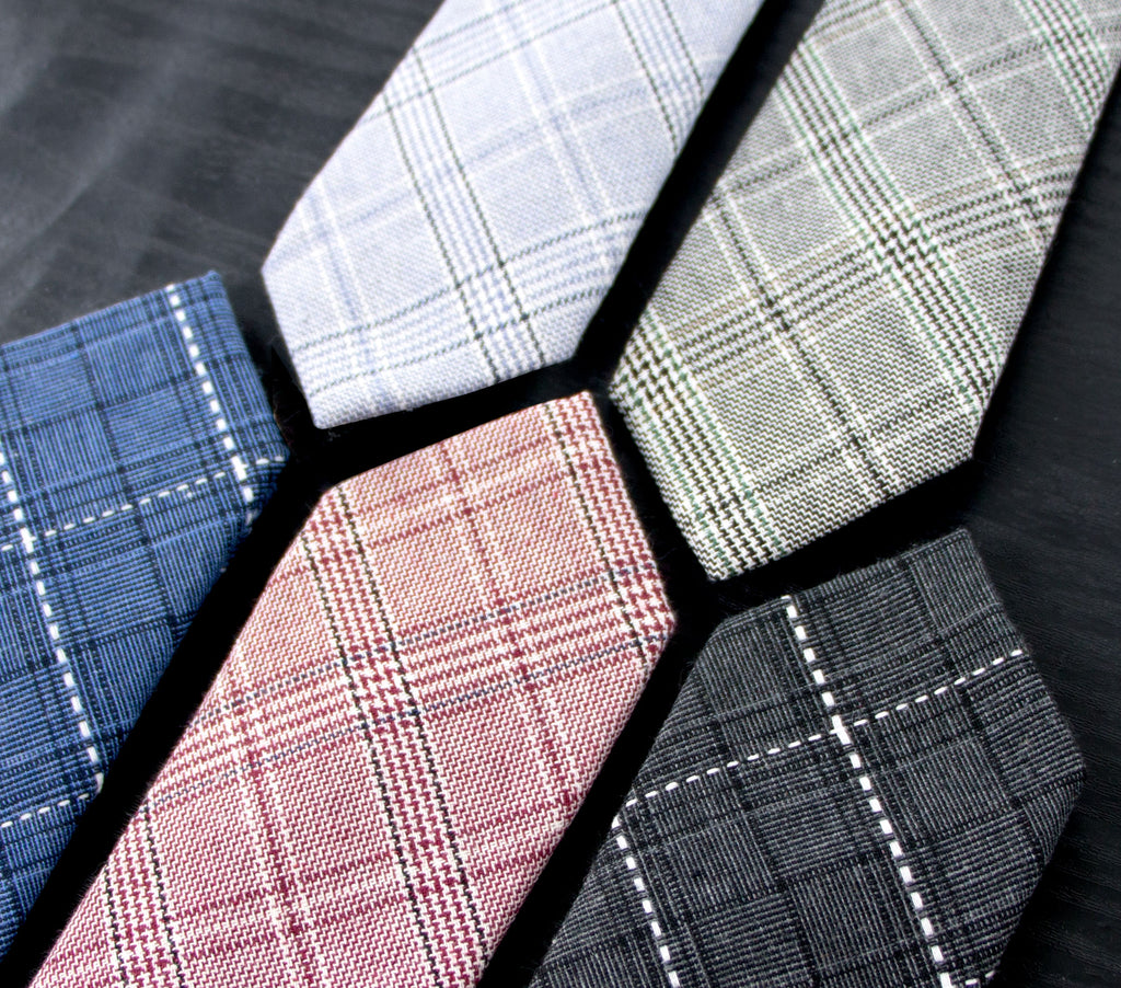 Men's Navy Plaid Tie (Color 01)