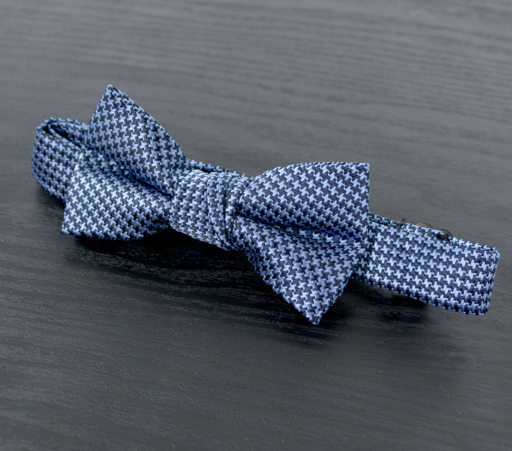Boys' Textured Woven Bow Tie